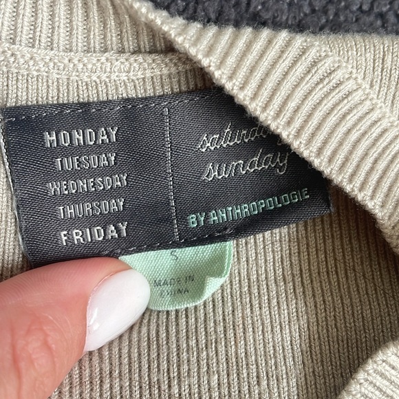 Anthropologie Chrissy Sweater dress with pockets - Picture 3 of 3